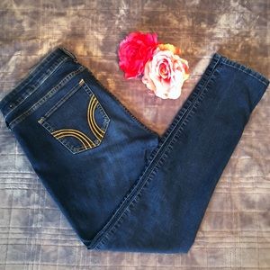 Hollister Super Skinny Jeans